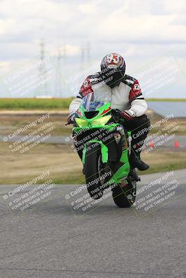media/Apr-26-2024-TrackDaz (Fri) [[c4b677d280]]/B Group/120pm (Wheelie Bump)/